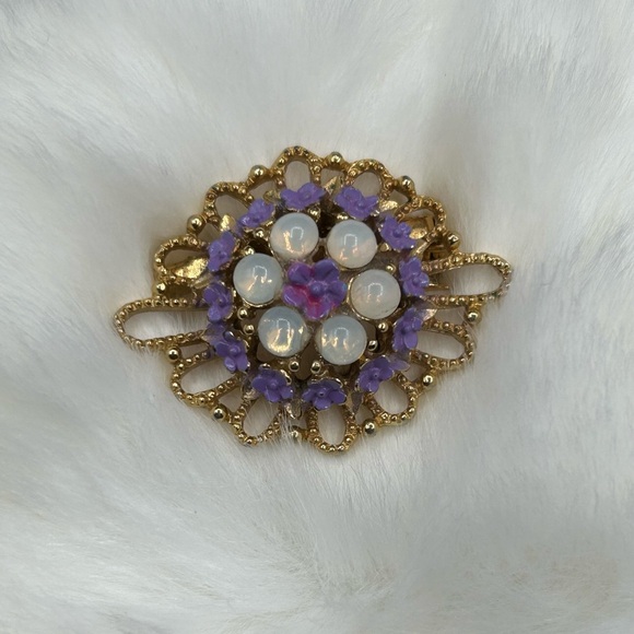 Vintage gold tone brooch faux opal cabochon oval - Picture 2 of 5